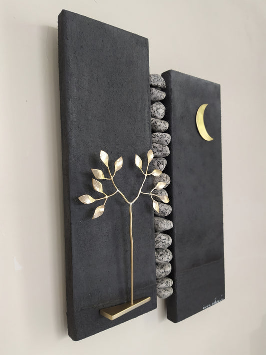 The Tree And The Moon